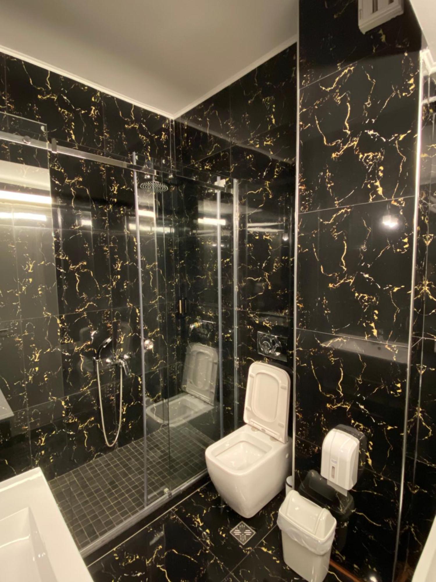 Rozafa Hotel Shkoder Luaran gambar