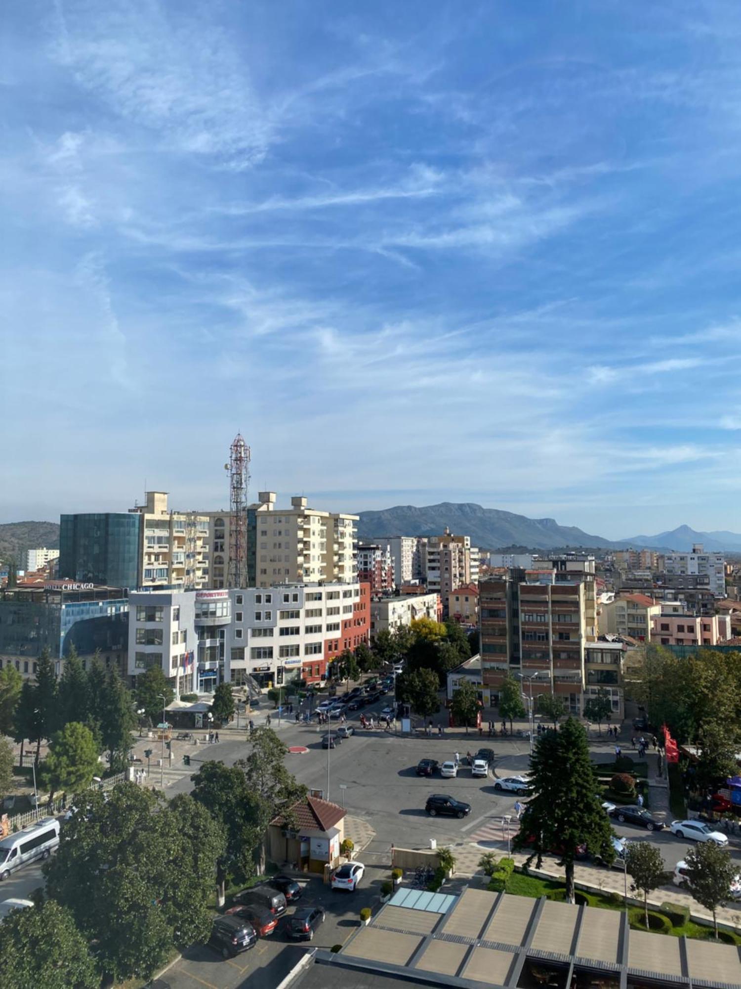 Rozafa Hotel Shkoder Luaran gambar