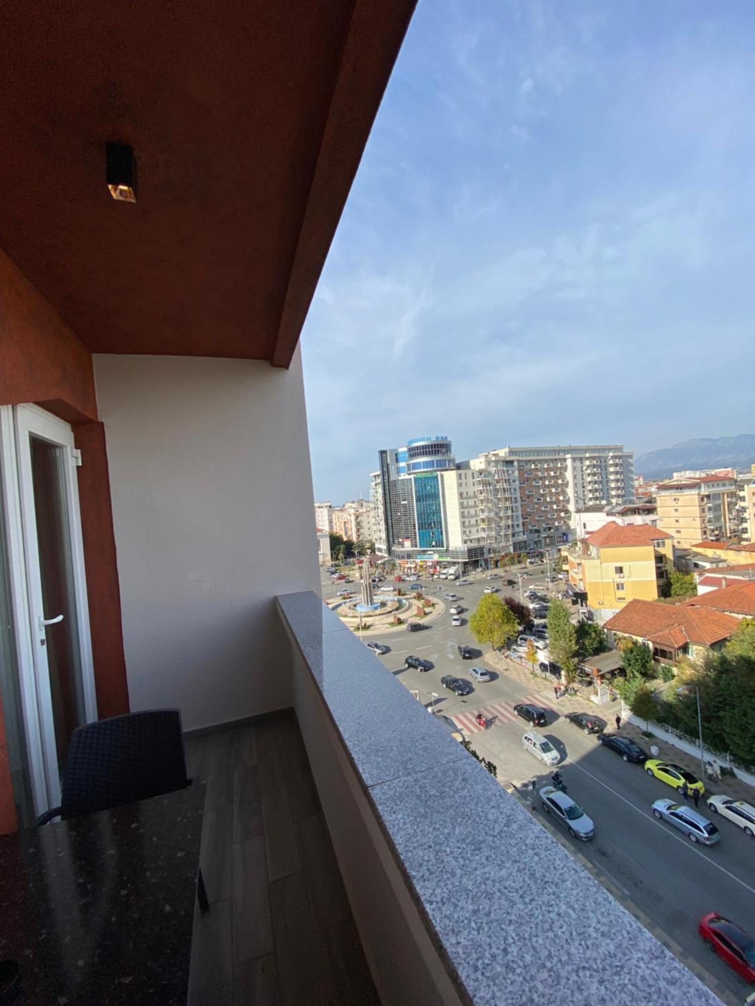 Rozafa Hotel Shkoder Luaran gambar