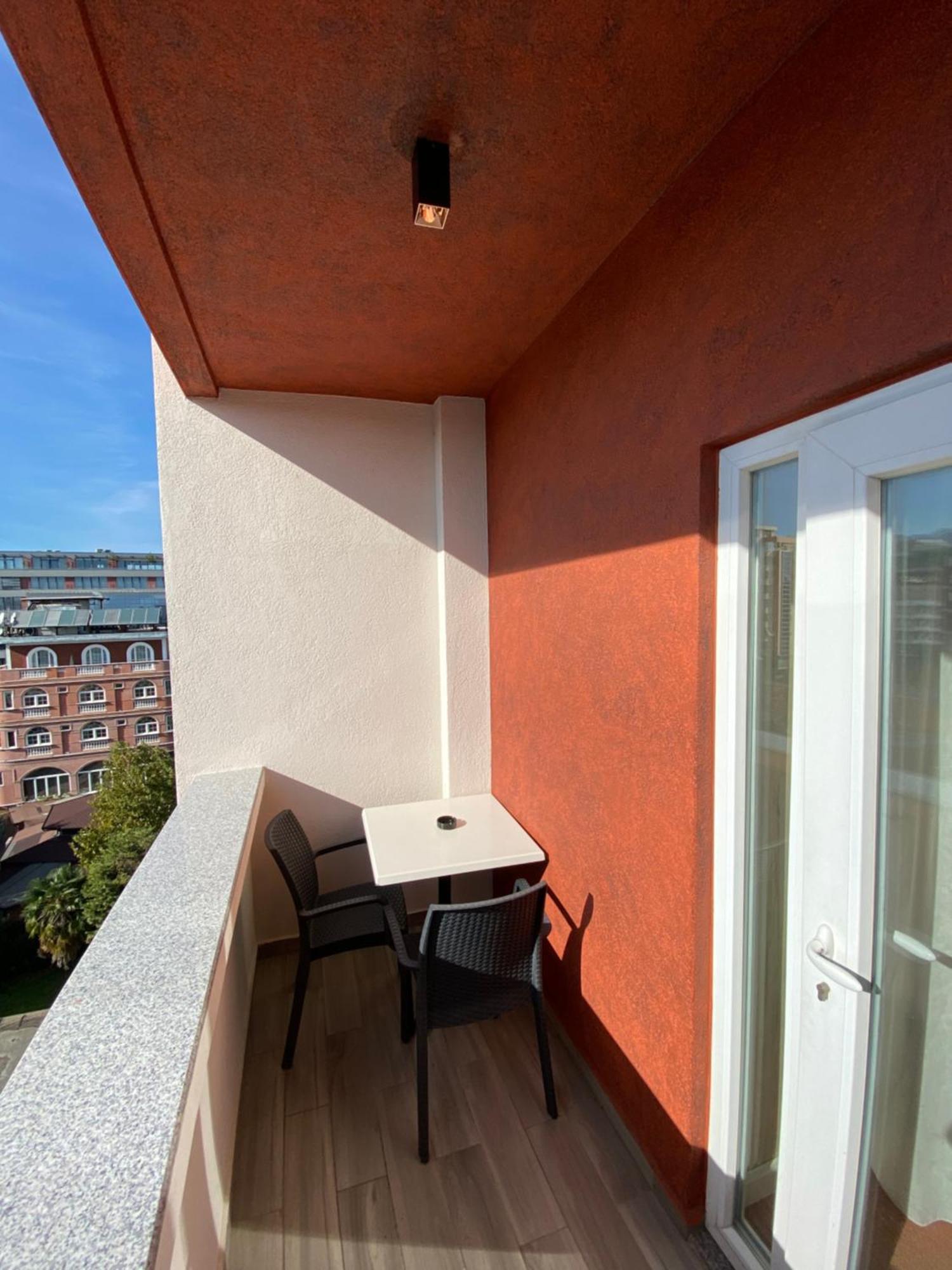 Rozafa Hotel Shkoder Luaran gambar