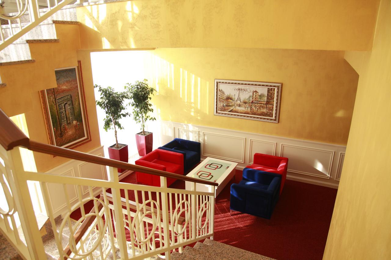 Rozafa Hotel Shkoder Luaran gambar
